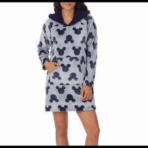 NWT DISNEY Mickey Mouse Fleece Oversized Lounge Hoodie